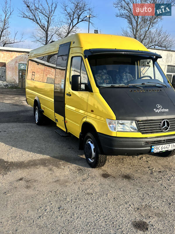 Mercedes-Benz Sprinter 1998