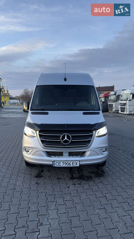 Вантажний фургон Mercedes-Benz Sprinter 2019 в Чернівцях