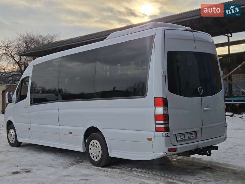 Туристичний / Міжміський автобус Mercedes-Benz Sprinter 2015 в Чернівцях