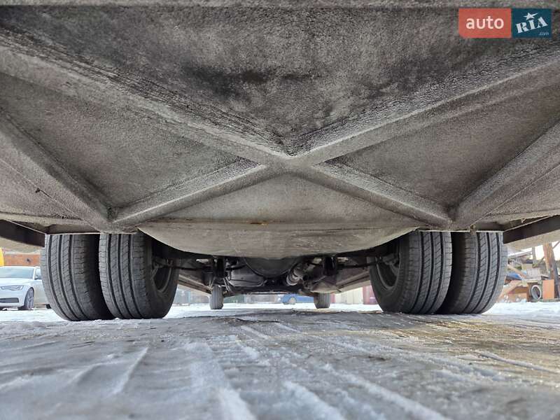 Туристичний / Міжміський автобус Mercedes-Benz Sprinter 2015 в Чернівцях