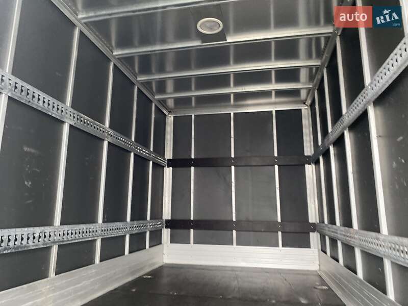 Грузовой фургон Mercedes-Benz Sprinter 2018 в Хусте