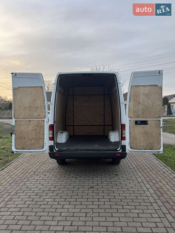 Грузовой фургон Mercedes-Benz Sprinter 2006 в Ровно фото 41 Грузовой фургон Mercedes-Benz Sprinter 2006 в Ровно