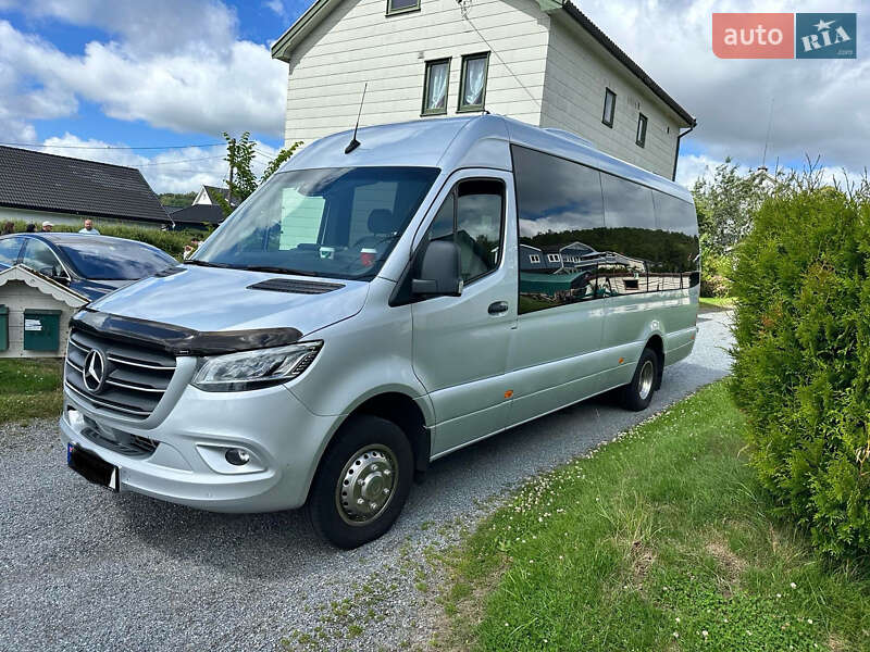 Туристический / Междугородний автобус Mercedes-Benz Sprinter 2019 в Ковеле