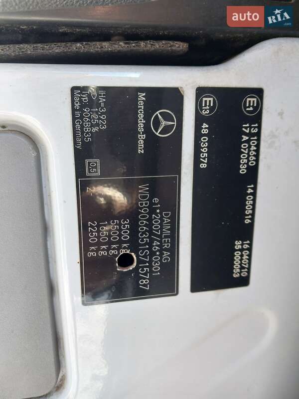 Микроавтобус грузовой (до 3,5т) Mercedes-Benz Sprinter 2012 в Киеве