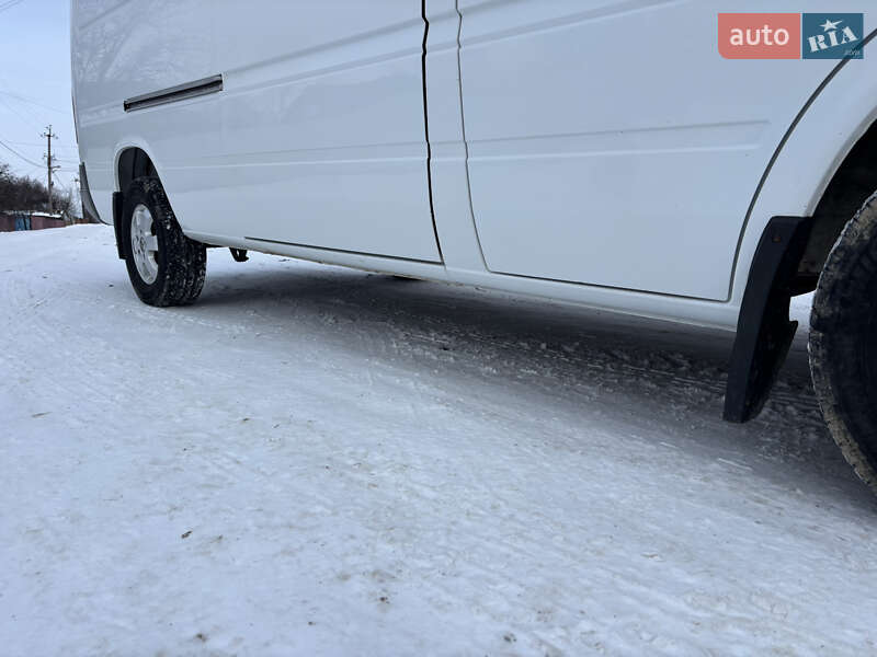Минивэн Mercedes-Benz Sprinter 2003 в Керстенцах