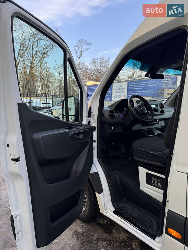 Грузовой фургон Mercedes-Benz Sprinter 2021 в Киеве