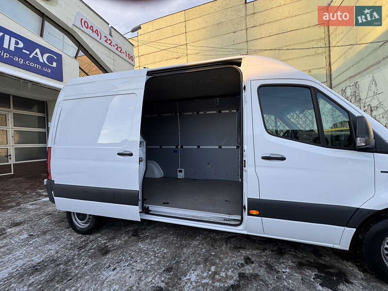 Грузовой фургон Mercedes-Benz Sprinter 2021 в Киеве
