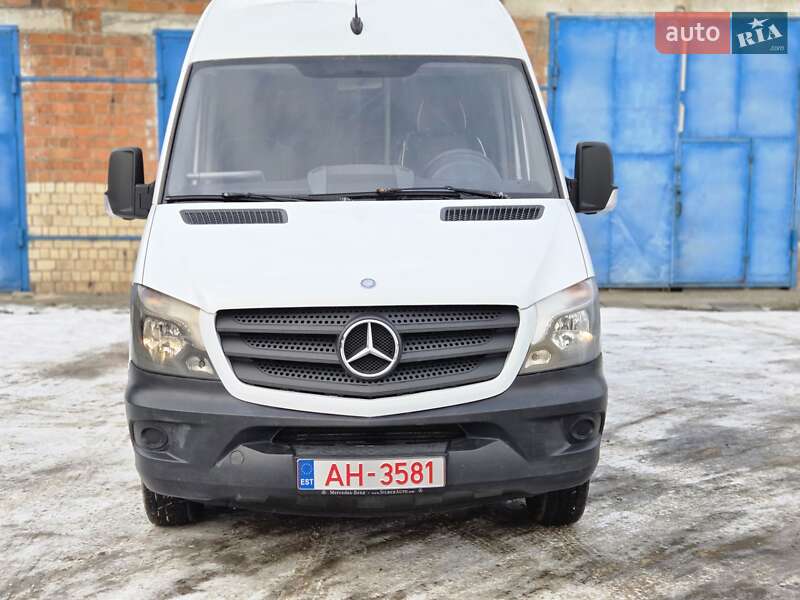 Туристичний / Міжміський автобус Mercedes-Benz Sprinter 2014 в Чернівцях