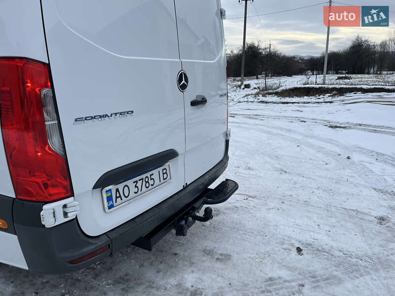 Мікроавтобус Mercedes-Benz Sprinter 2020 в Тячеві