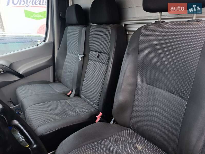 Рефрижератор Mercedes-Benz Sprinter 2010 в Кривом Роге фото 8 Рефрижератор Mercedes-Benz Sprinter 2010 в Кривом Роге