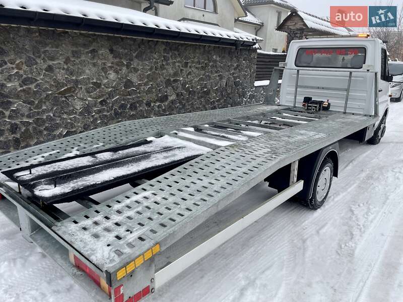 Эвакуатор Mercedes-Benz Sprinter 2002 в Виннице