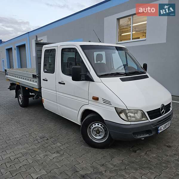 Mercedes-Benz Sprinter 2003