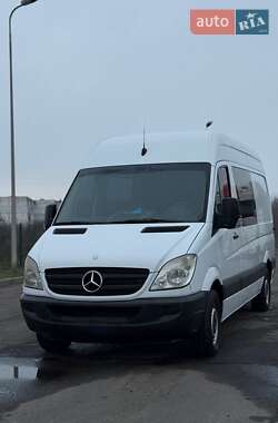 Вантажопасажирський фургон Mercedes-Benz Sprinter 2007 в Вознесенську
