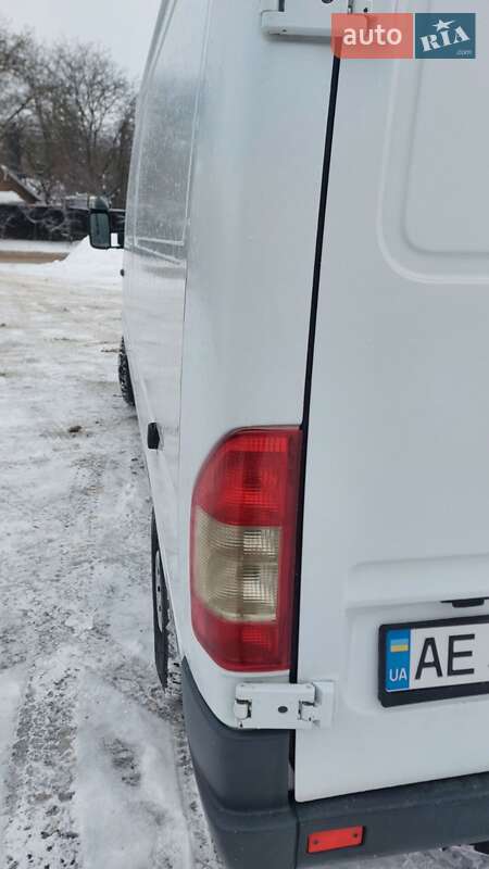 Грузовой фургон Mercedes-Benz Sprinter 2005 в Виннице