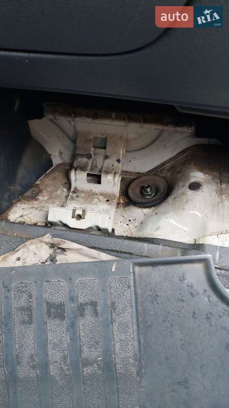 Грузовой фургон Mercedes-Benz Sprinter 2005 в Виннице