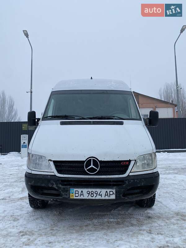 Mercedes-Benz Sprinter 2005