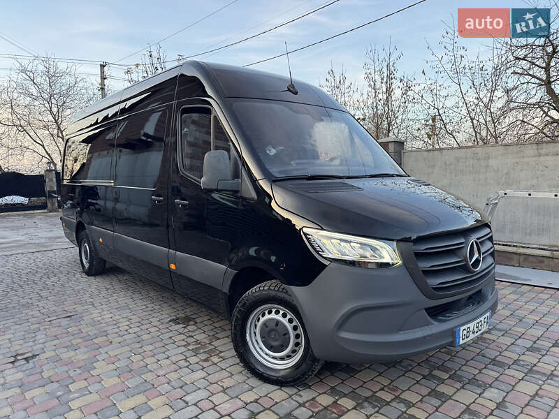Mercedes-Benz Sprinter 2021