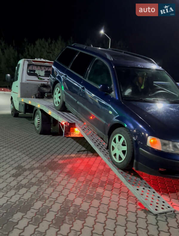 Эвакуатор Mercedes-Benz Sprinter 1999 в Виннице