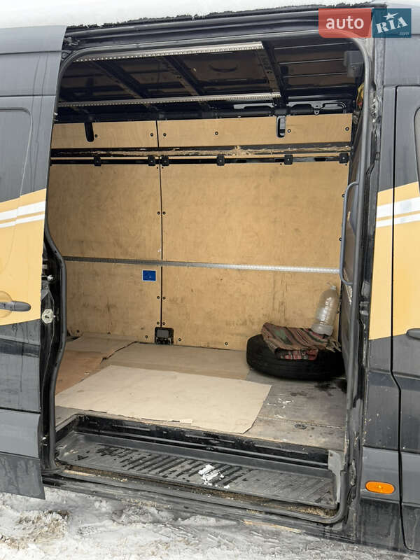 Грузовой фургон Mercedes-Benz Sprinter 2016 в Хмельницком