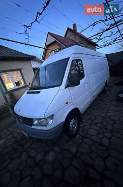 Вантажний фургон Mercedes-Benz Sprinter 1997 в Іршаві
