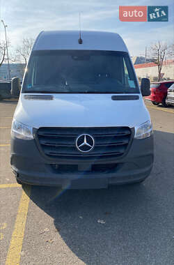 Грузовой фургон Mercedes-Benz Sprinter 2023 в Бродах