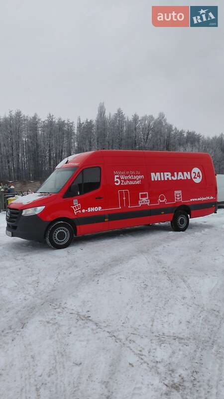 Mercedes-Benz Sprinter 2021