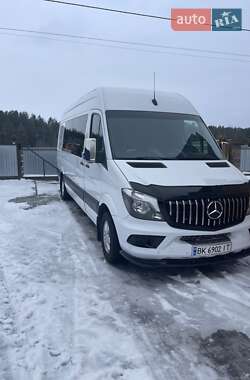 Купе Mercedes-Benz Sprinter 2018 в Сарнах