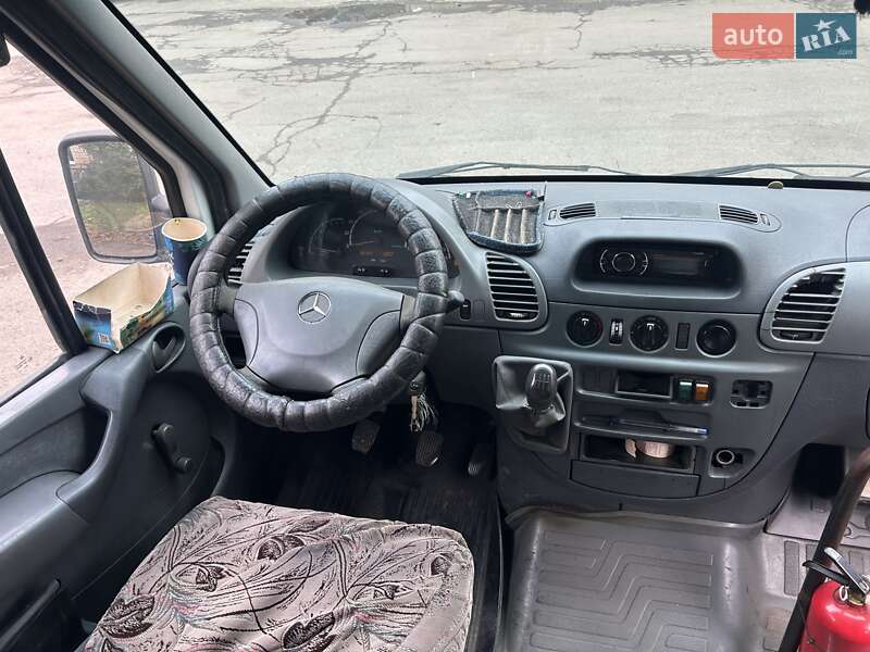 Mercedes-Benz Sprinter 2001
