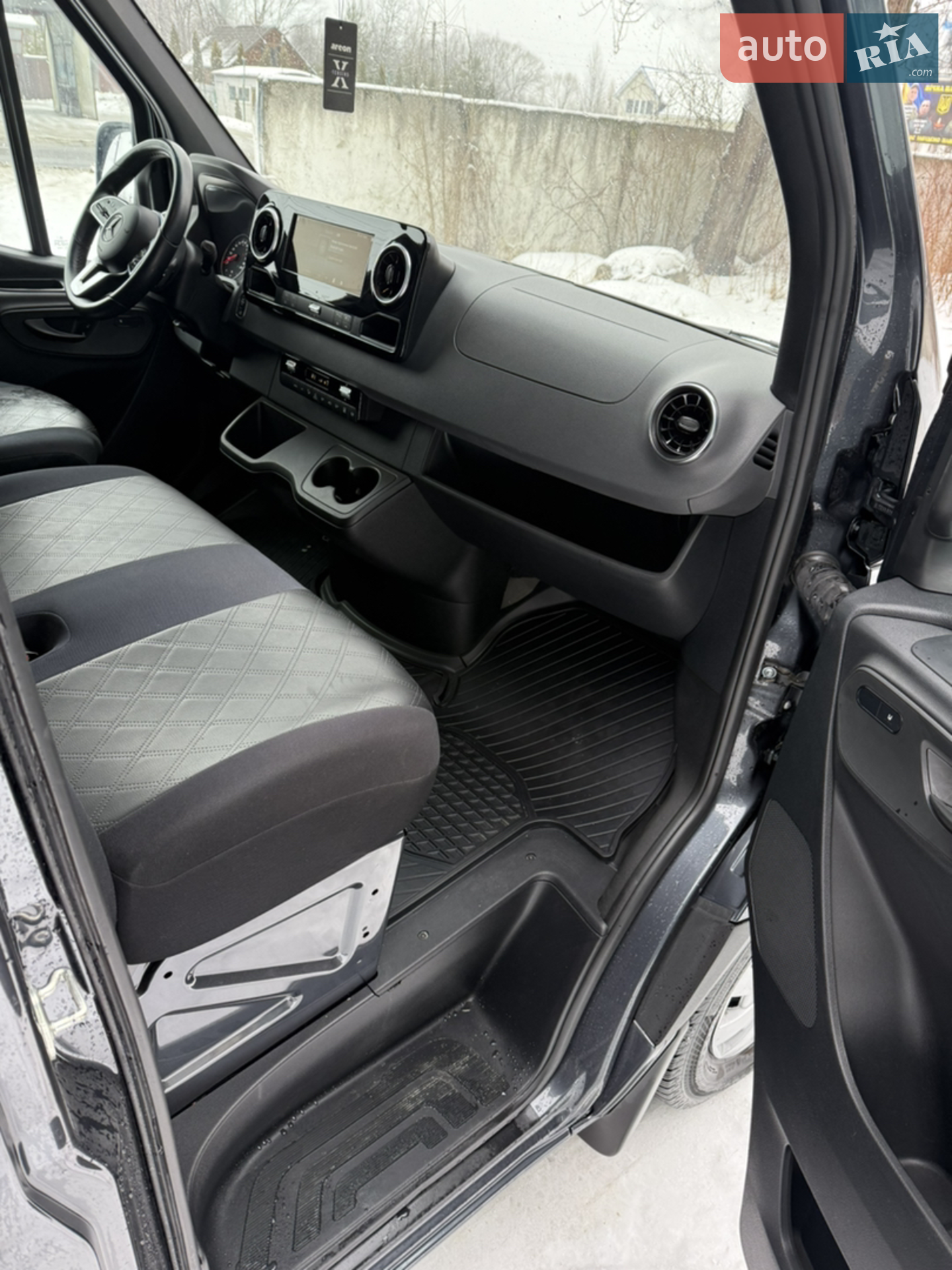 2022 Mercedes-Benz Sprinter - мініатюра 20