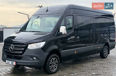 Микроавтобус Mercedes-Benz Sprinter 2020 в Хусте