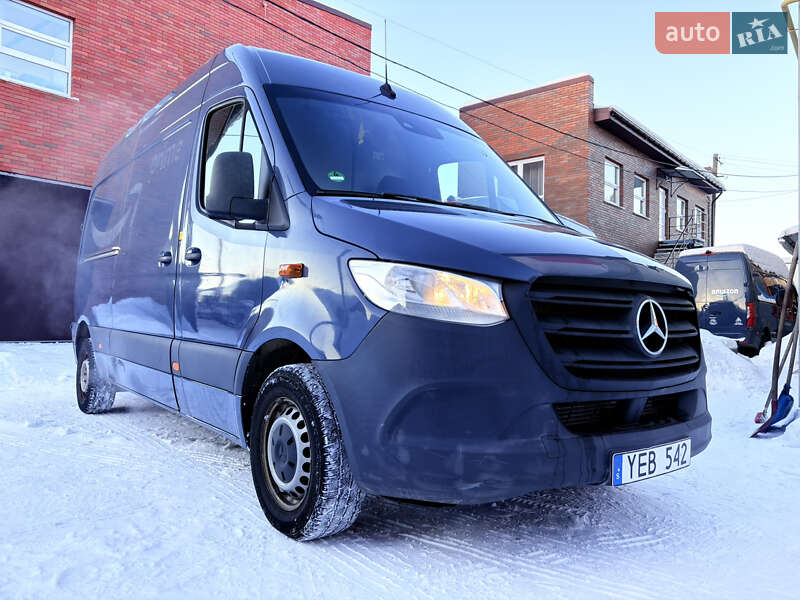 Mercedes-Benz Sprinter 2021
