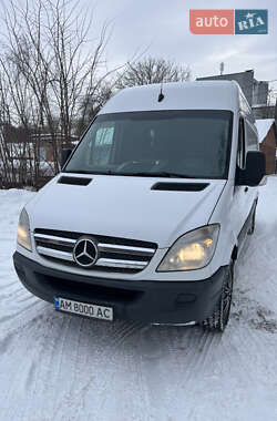 Вантажний фургон Mercedes-Benz Sprinter 2013 в Житомирі