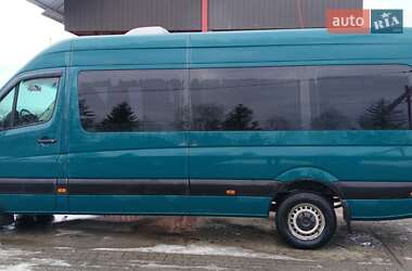 Мікроавтобус Mercedes-Benz Sprinter 2011 в Отинії