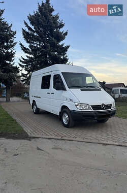 Вантажний фургон Mercedes-Benz Sprinter 2006 в Рівному
