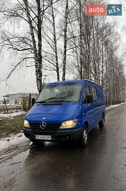 Вантажний фургон Mercedes-Benz Sprinter 2000 в Чернівцях