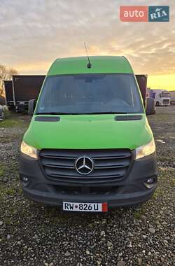 Вантажний фургон Mercedes-Benz Sprinter 2020 в Іршаві