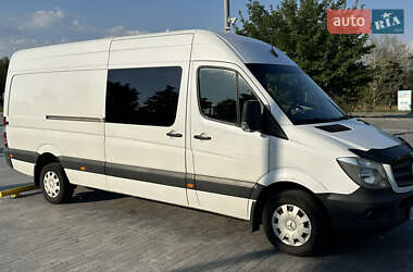 Вантажопасажирський фургон Mercedes-Benz Sprinter 2017 в Києві