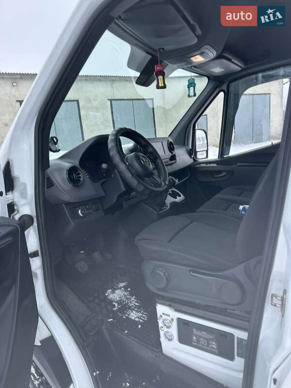 Микроавтобус грузовой (до 3,5т) Mercedes-Benz Sprinter 2018 в Залещиках