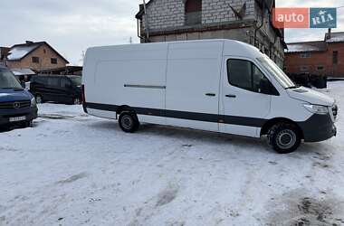 Грузовой фургон Mercedes-Benz Sprinter 2022 в Стрые