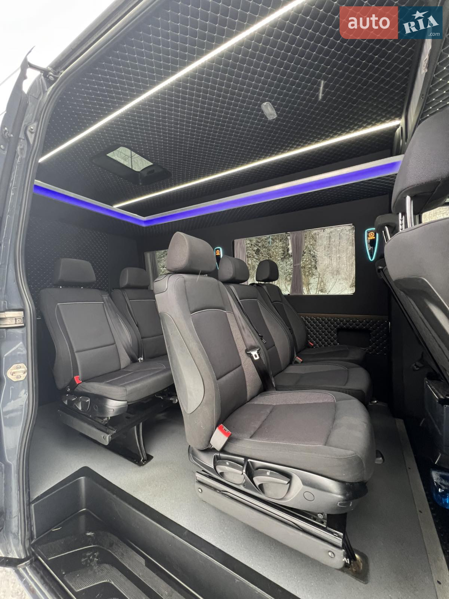 2019 Mercedes-Benz Sprinter - мініатюра 14