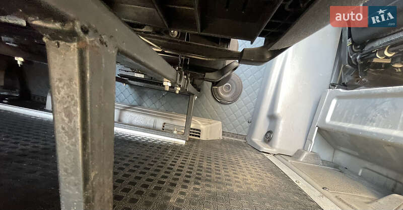 Мікроавтобус Mercedes-Benz Sprinter 2010 в Львові