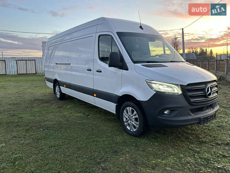 Грузовой фургон Mercedes-Benz Sprinter 2021 в Стрые