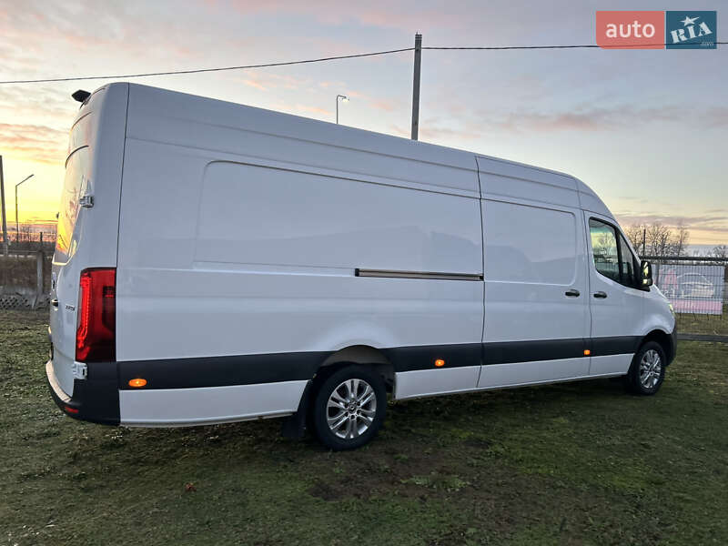 Грузовой фургон Mercedes-Benz Sprinter 2021 в Стрые