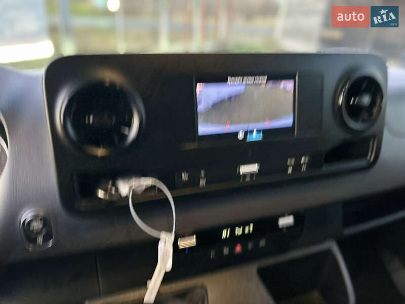 Грузовой фургон Mercedes-Benz Sprinter 2021 в Стрые