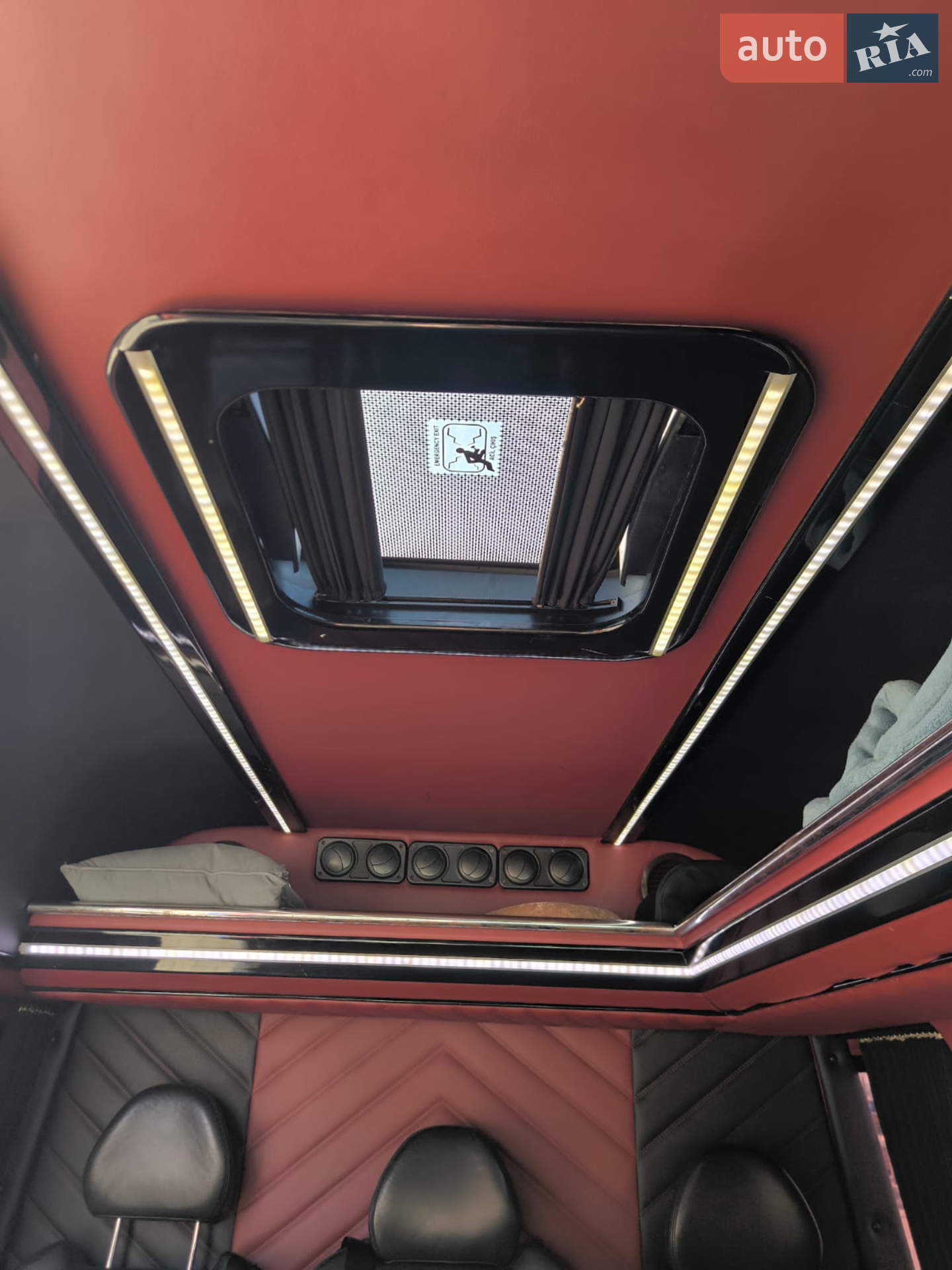 2019 Mercedes-Benz Sprinter - мініатюра 17