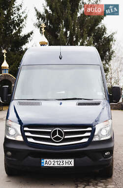 Минивэн Mercedes-Benz Sprinter 2016 в Тячеве