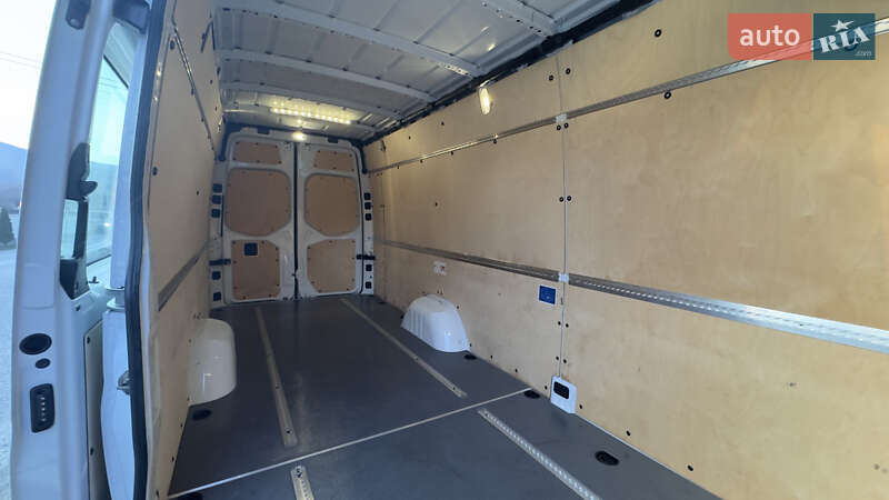 Грузовой фургон Mercedes-Benz Sprinter 2022 в Сваляве
