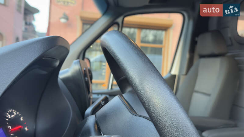 Грузовой фургон Mercedes-Benz Sprinter 2022 в Сваляве