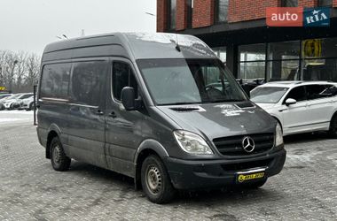 Вантажний фургон Mercedes-Benz Sprinter 2009 в Чернівцях