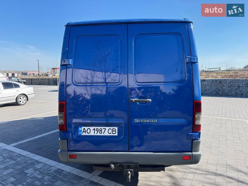 Микроавтобус Mercedes-Benz Sprinter 2006 в Мукачево